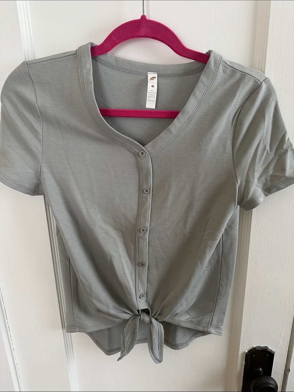 Women’s Sage Green Button-Front Tie Hem Top